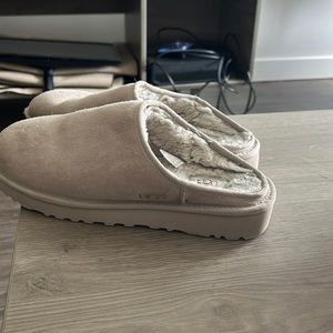 Ugg slippers. Lightly used